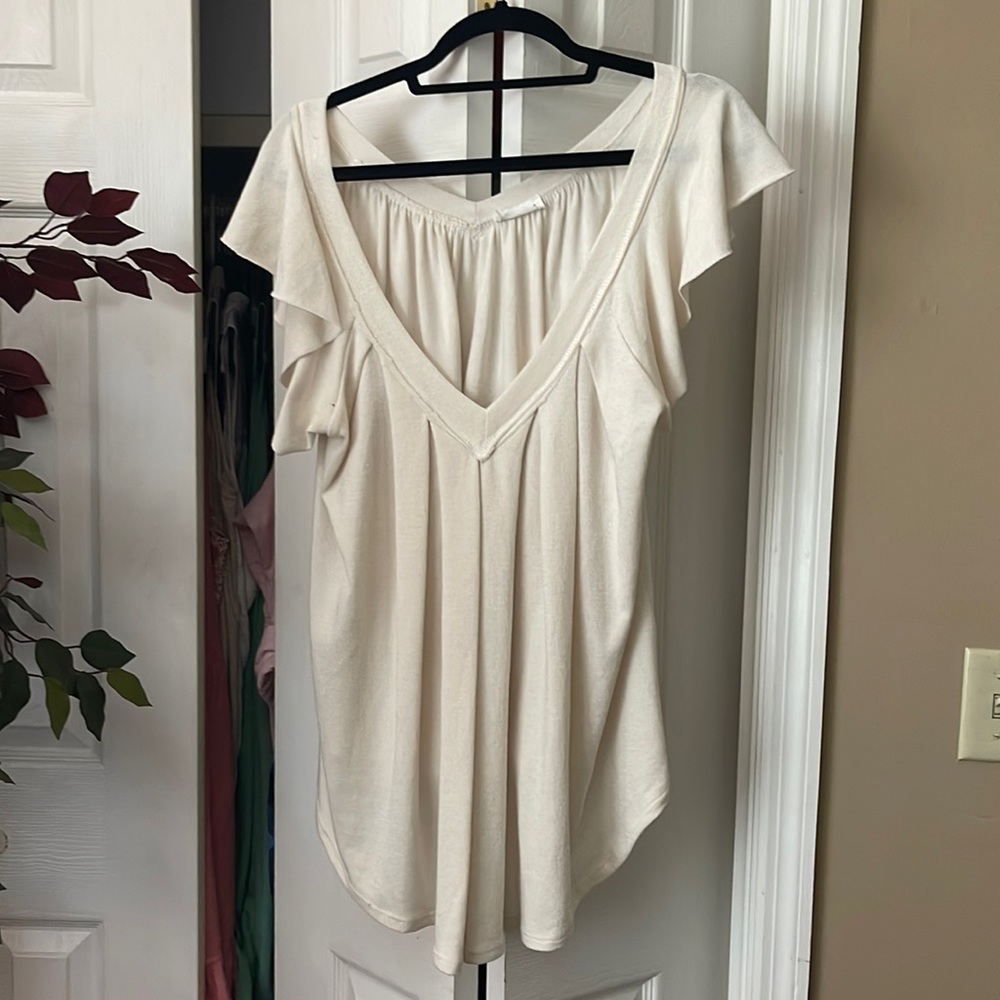 GORGEOUS Bucket List poly blend shirt. NWOT